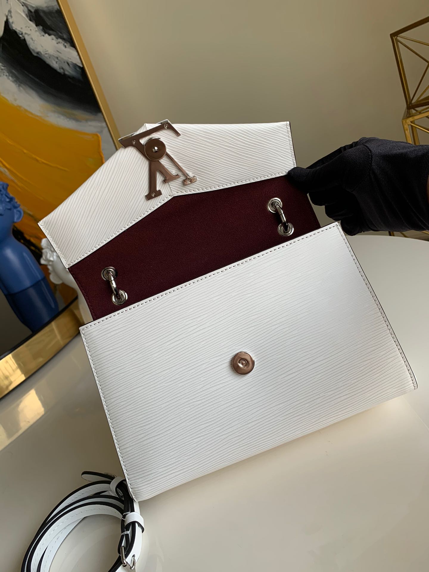 l0*is V*t0n pochette grenelle-23*16*8cm