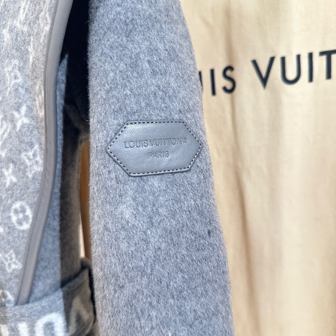 Lou*is Vuitt*on Wool Trench Coat