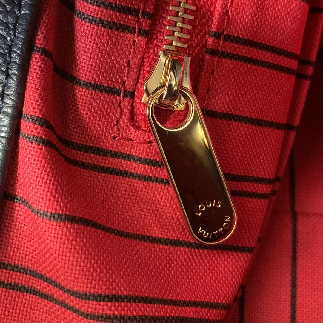 l0*is V*t0n artsy handbag-navy blue-47*32*22cm