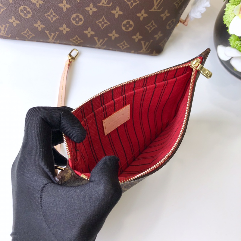l0*is V*t0n neverfull mm (red inside) -32*29*17cm