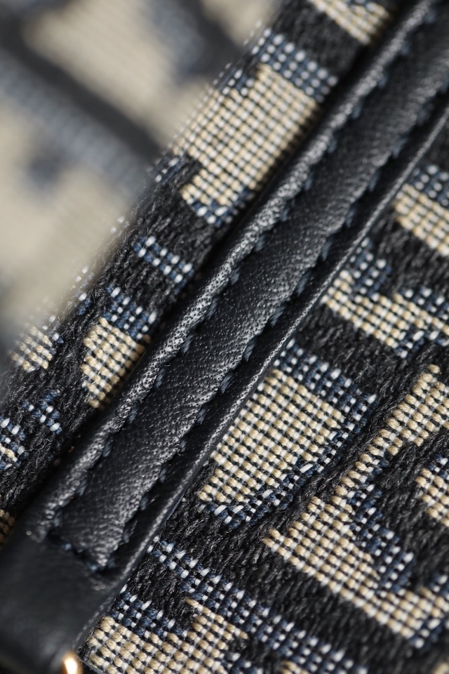 D*or oblique 30 montaigne-19*12.*4cm