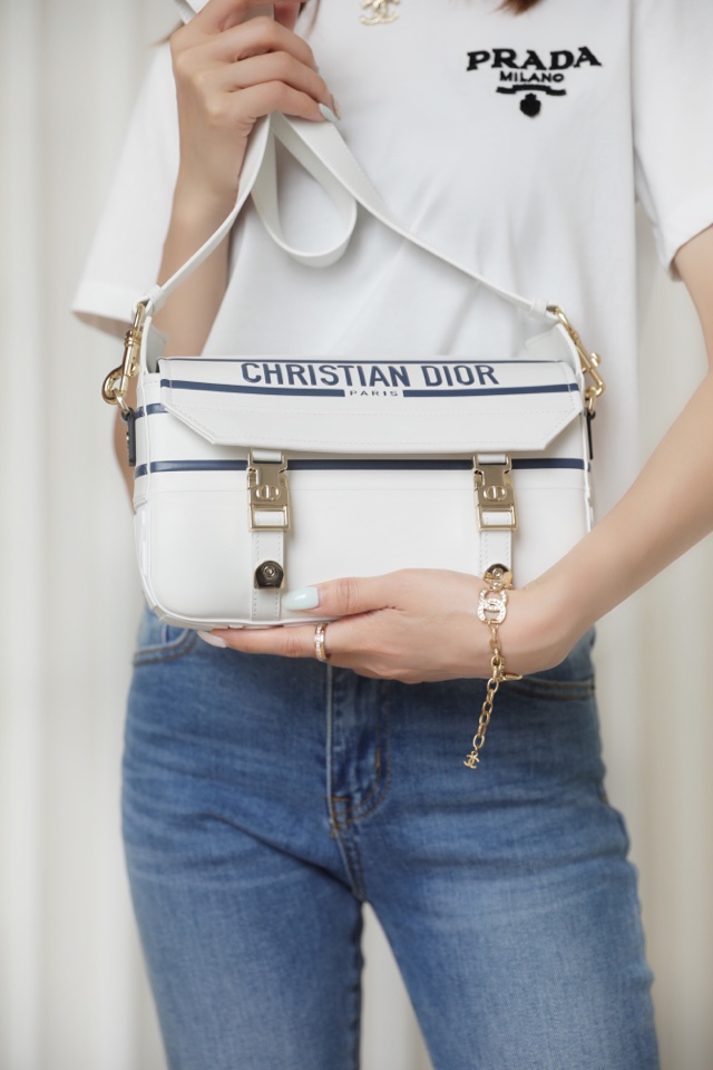 D*or camp bag-23×15×8cm