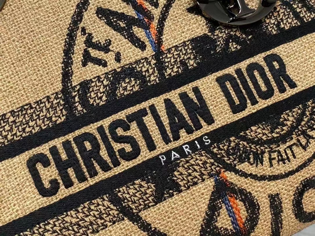 lady D*or handle bag-24cm