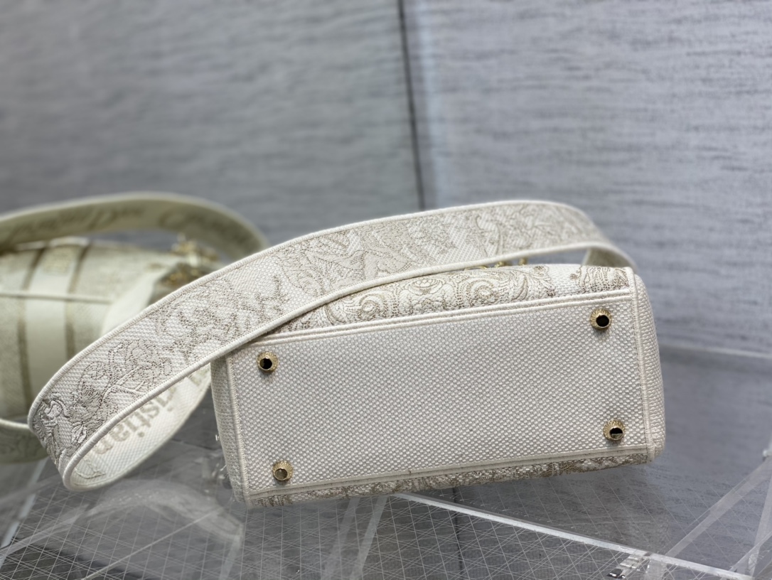 lady D*or handle bag-24cm