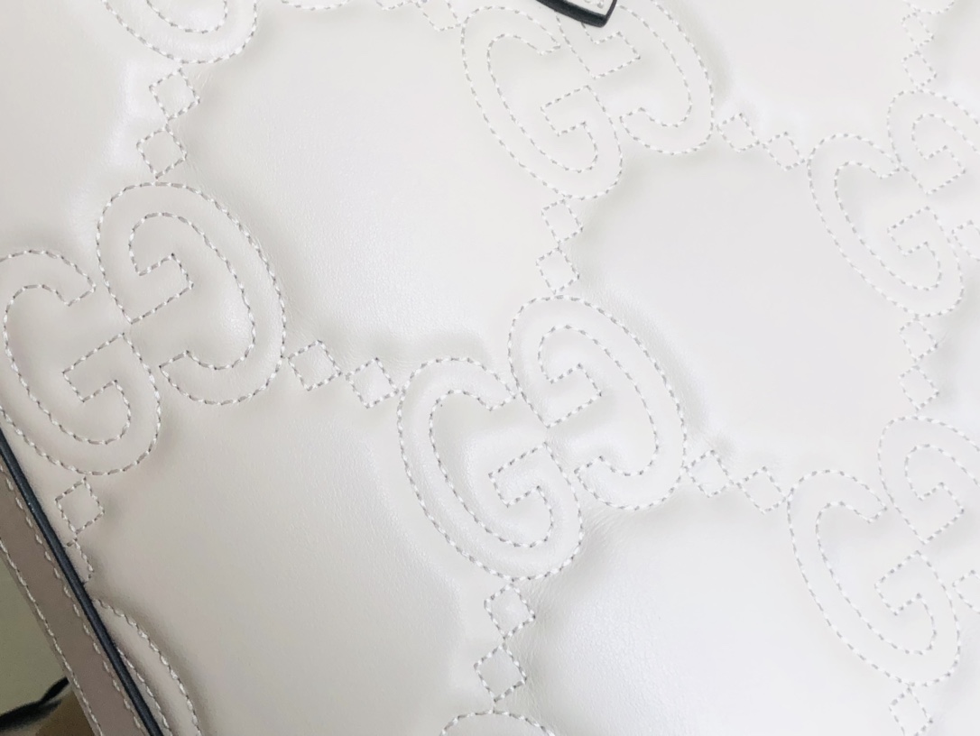 G*u*i tote bag-38x28x14cm