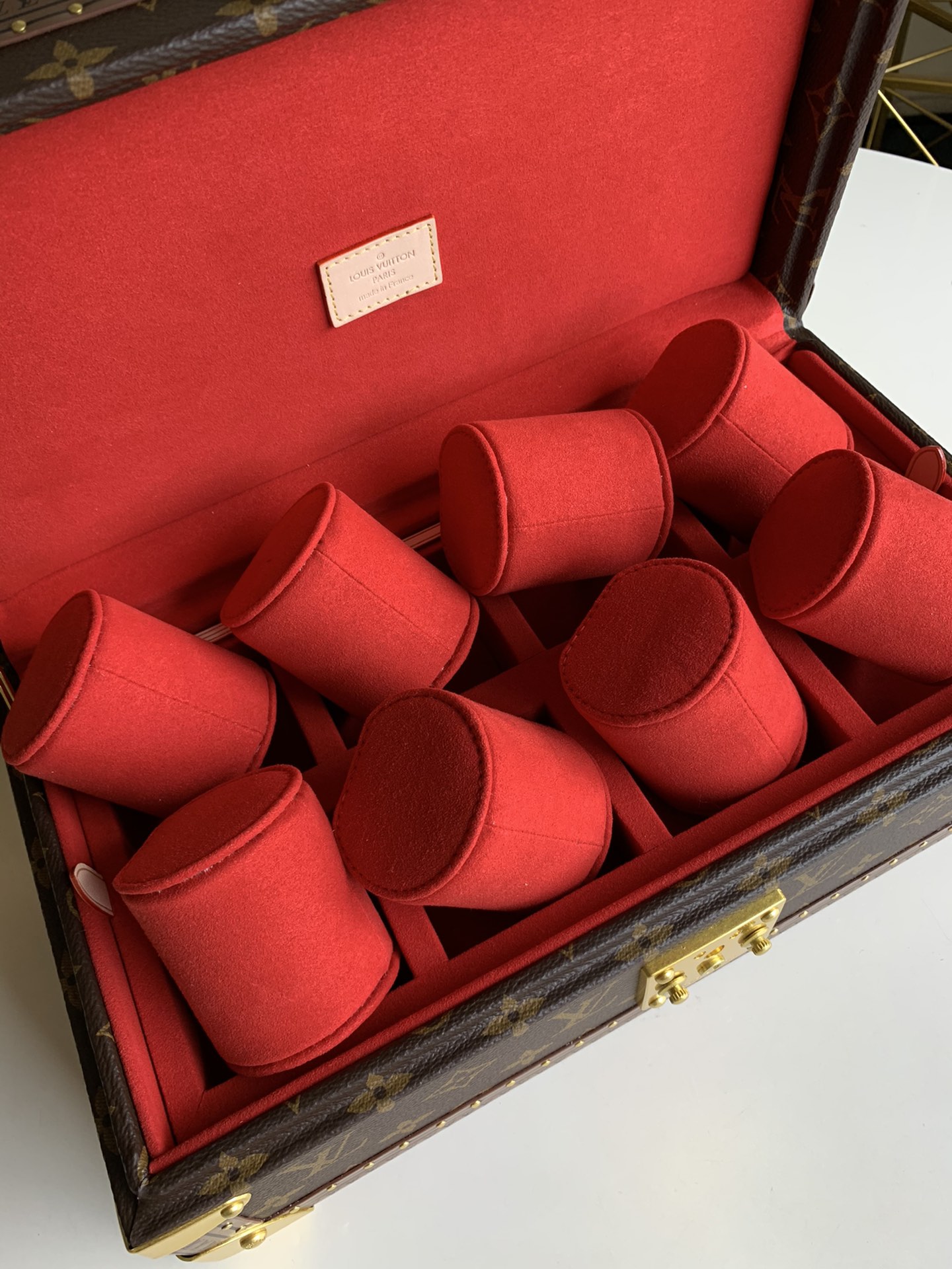 l0*is V*t0n m20039 watch box-34x13x18cm