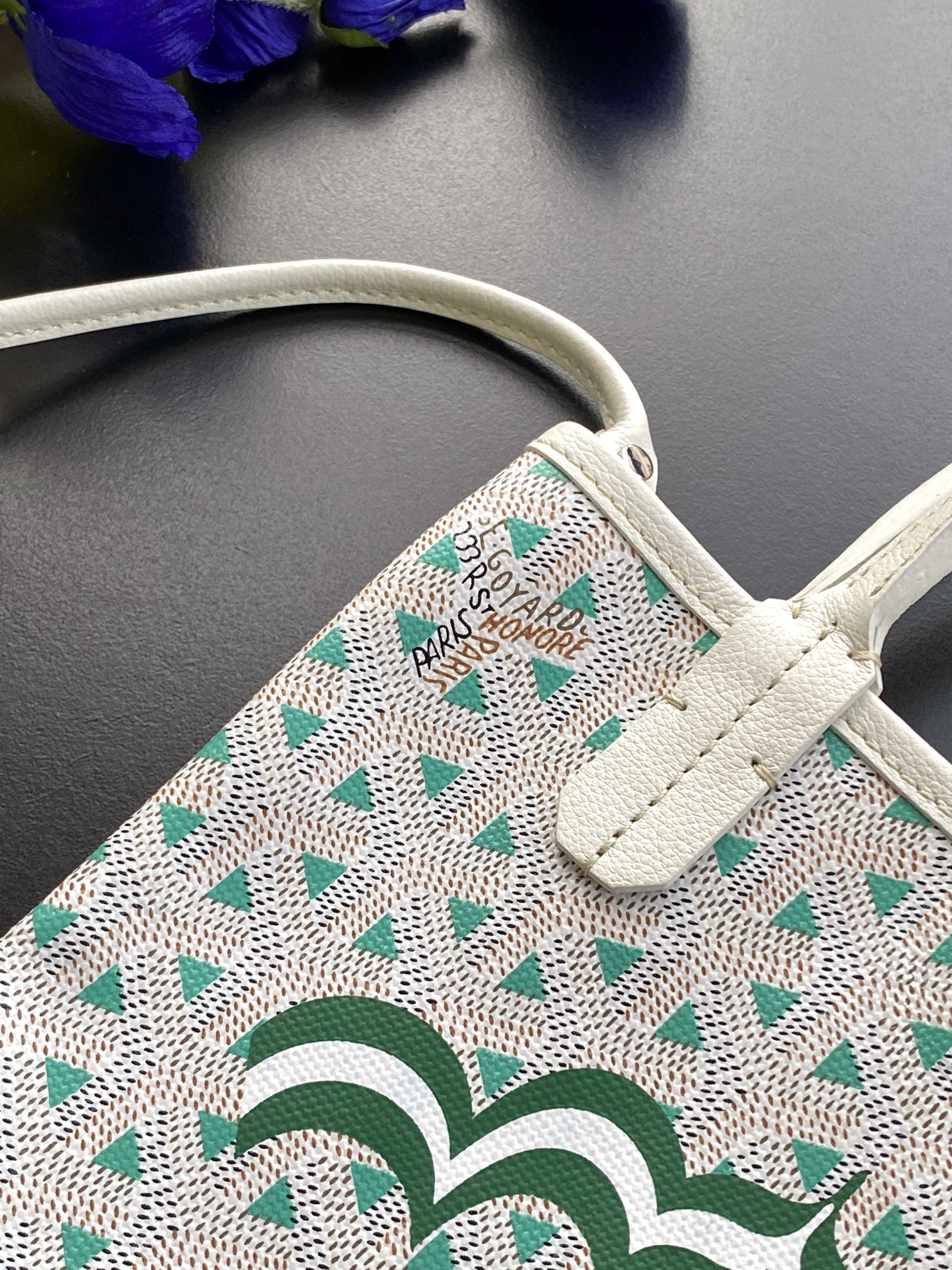 Go*ard tote bag-24*1*21cm