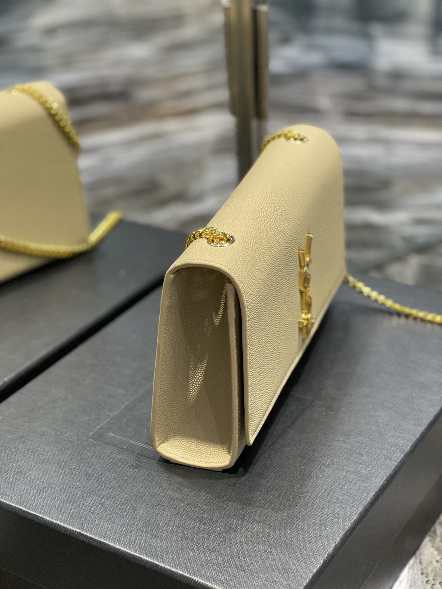 Y*L medium in grain de pouder embossed leather-24*14.5*5.5cm