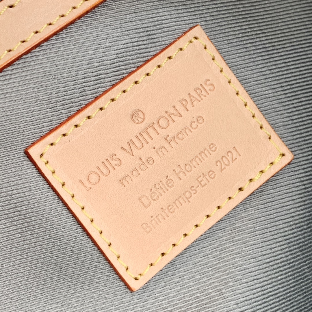 l0*is V*t0n keepall bandouliÈre 50-50 x 29 x 23cm