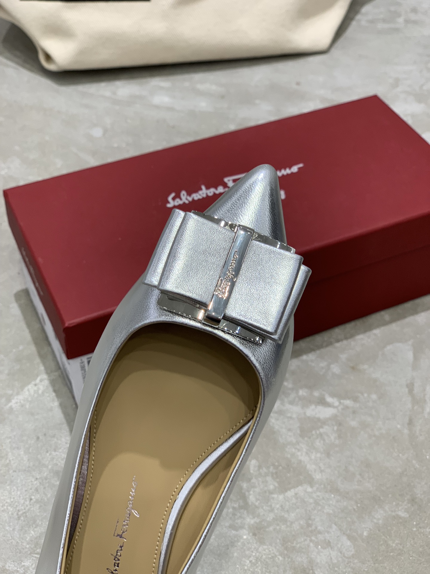Salvatore Ferragamo-1CM