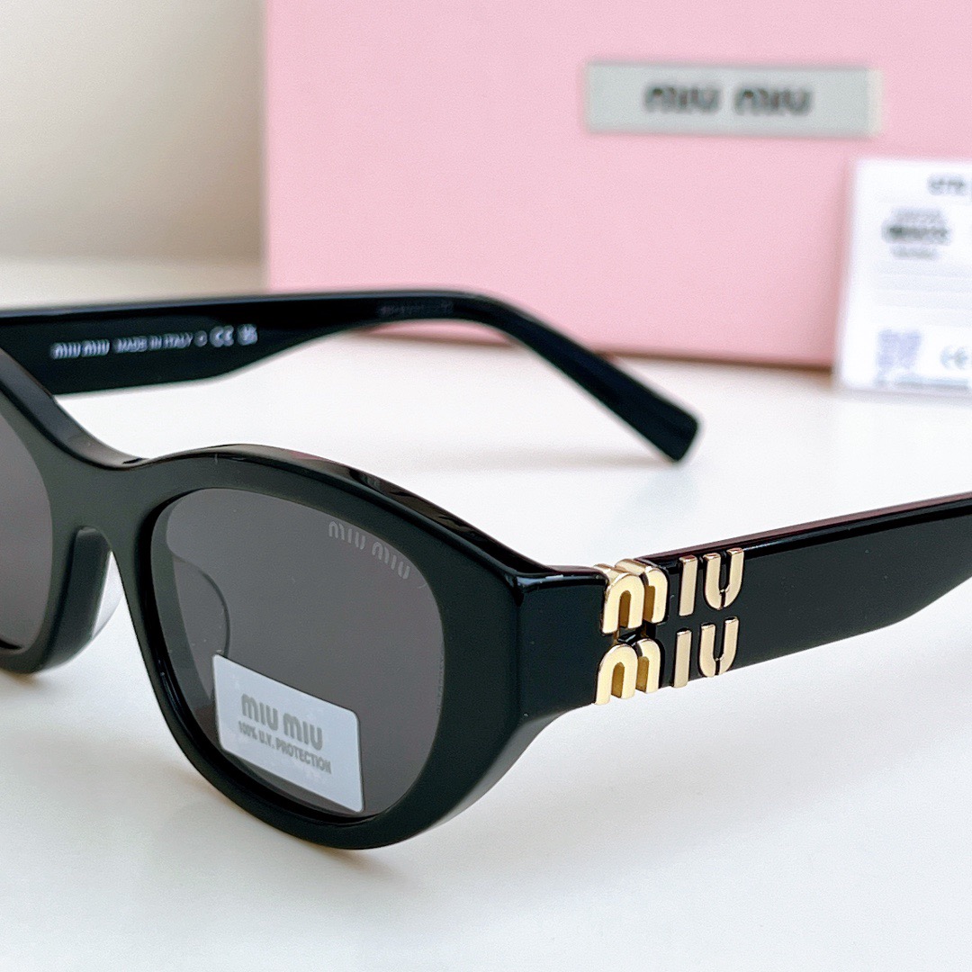 M1um1u Sunglasses