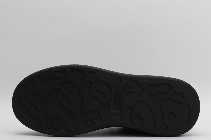 A1exa*der m*q*en sports shoes