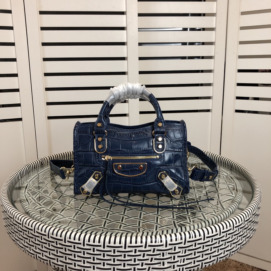 Ba*len*cia*ga graffiti classic city(2 size avaible)