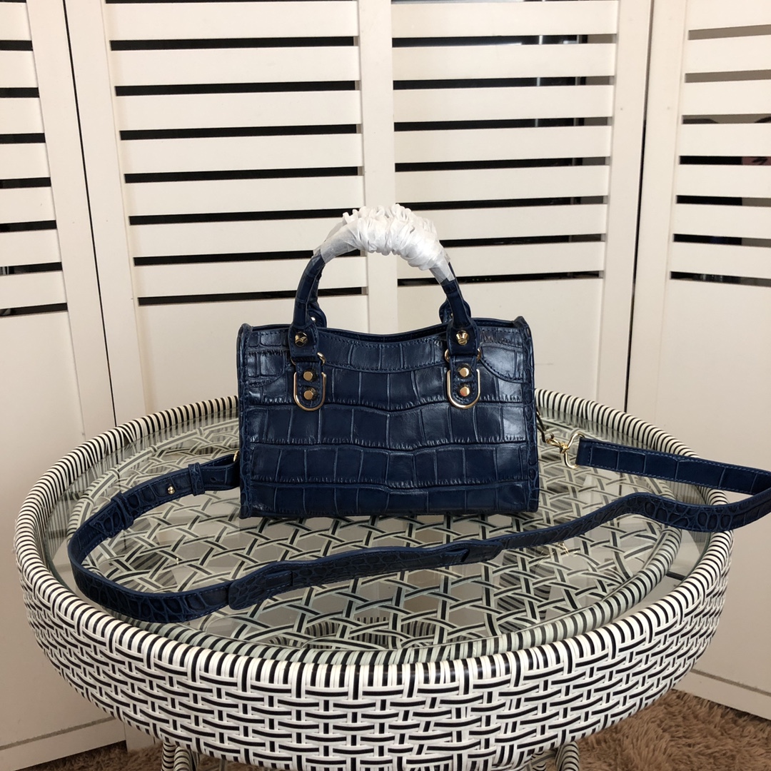 Ba*len*cia*ga graffiti classic city(2 size avaible)