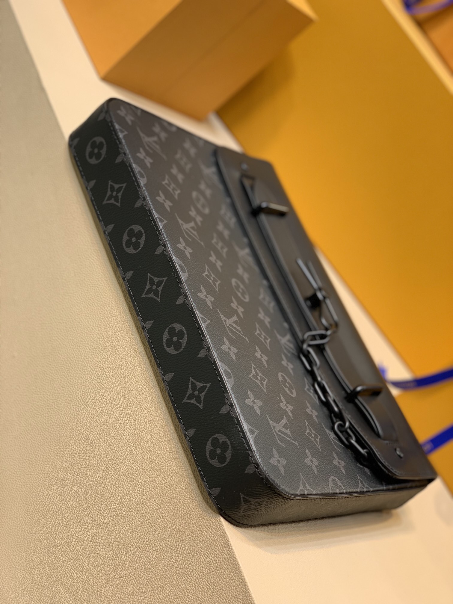 l0*is V*t0n pochette steamer -m80107-32 x 22 x 4cm