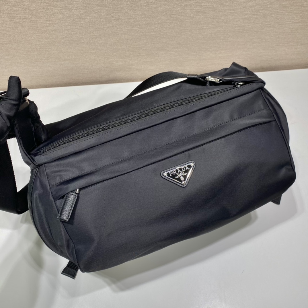 Pra*a 2vh991a messenger bag-32*18*16cm