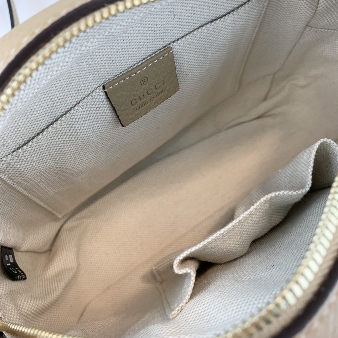 G*u*i soho -21*15*7cm