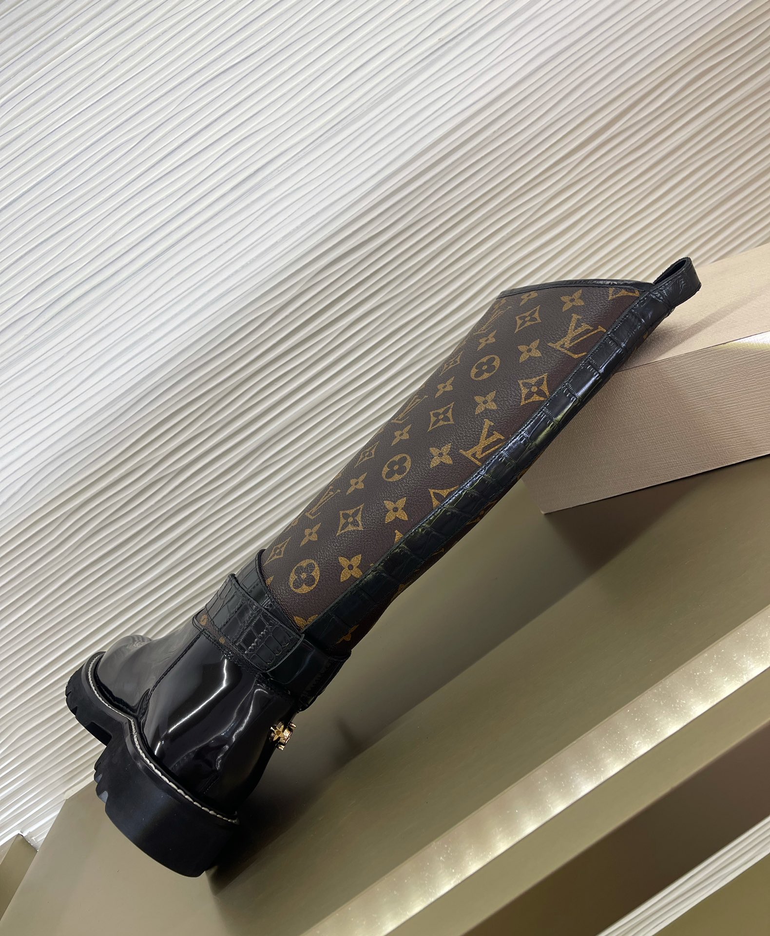 l0*is V*t0n boots（eu35-42）