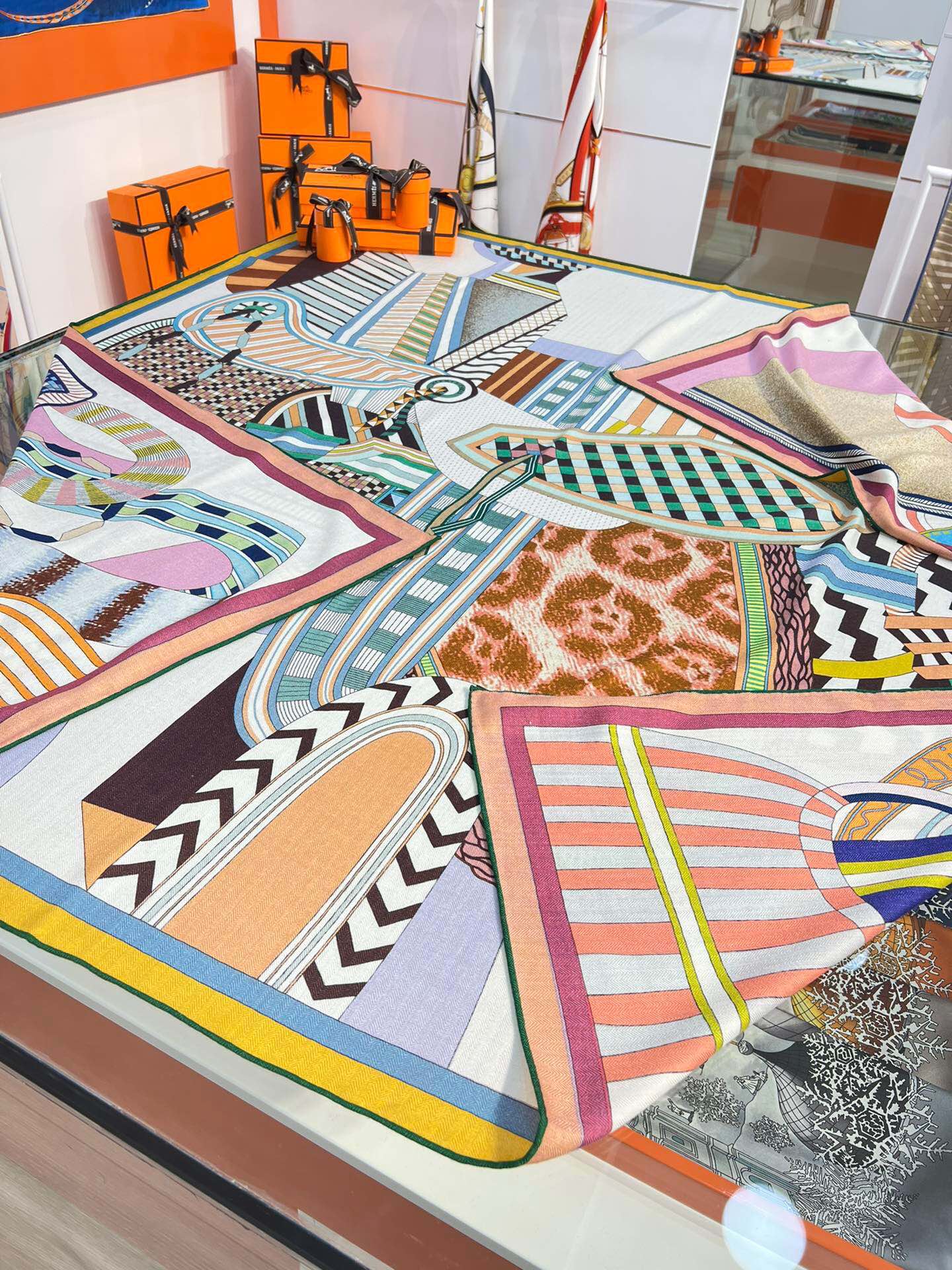 H**mes shawls-140*140cm