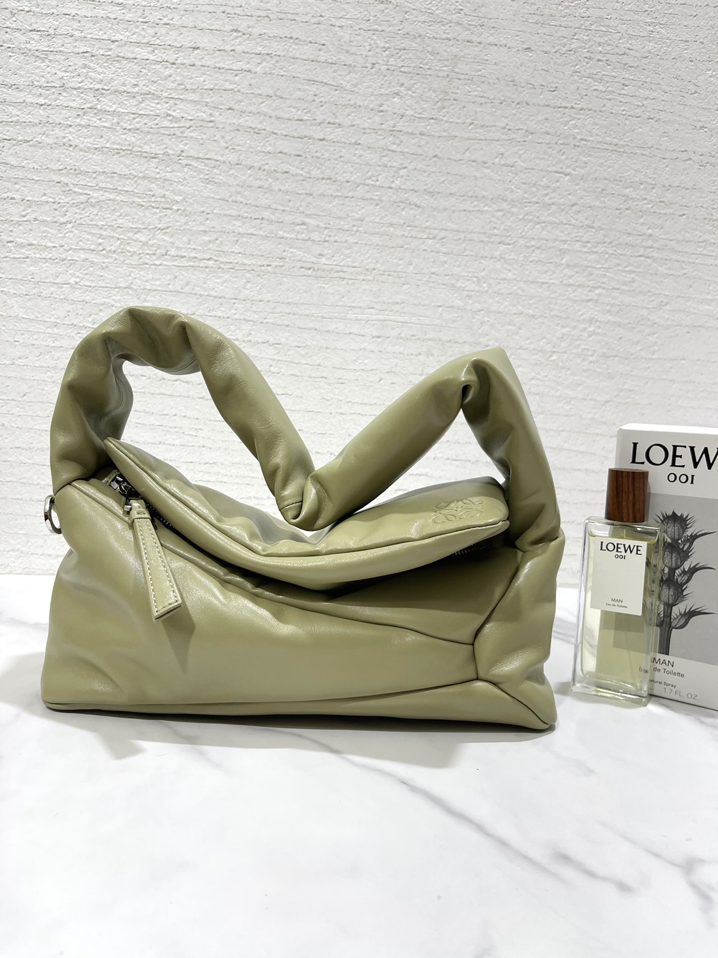 L0ew* puzzle puffer hobo bag-31*16*13cm