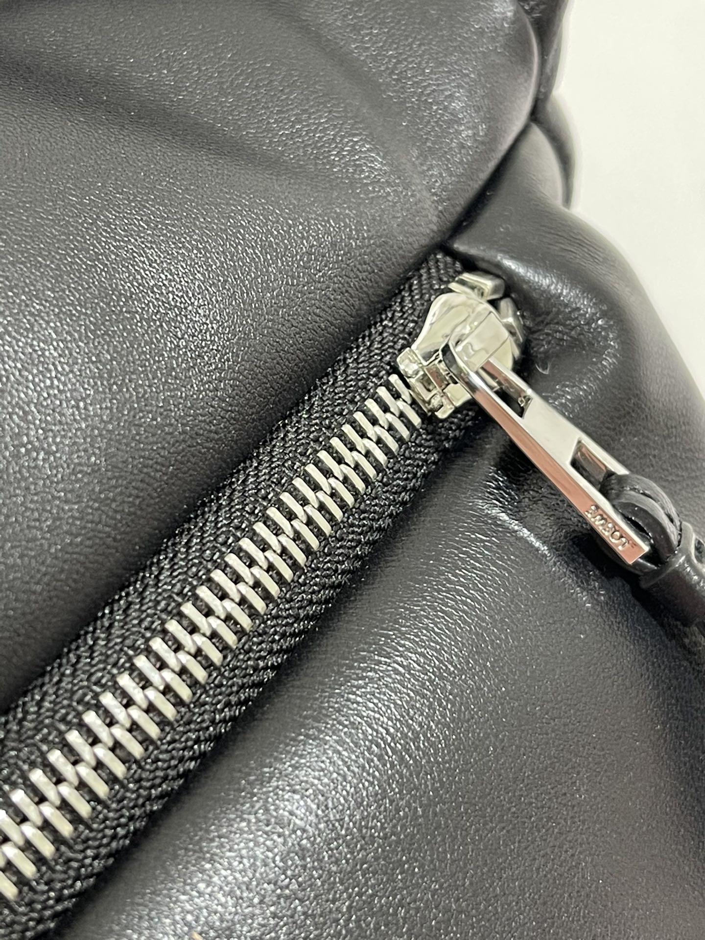 L0ew* puzzle puffer hobo bag-31*16*13cm