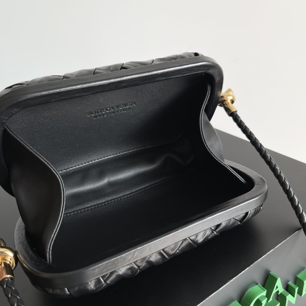 bo*te*ga Ve*ne*ta knot pouch-20.5*6*12.5cm