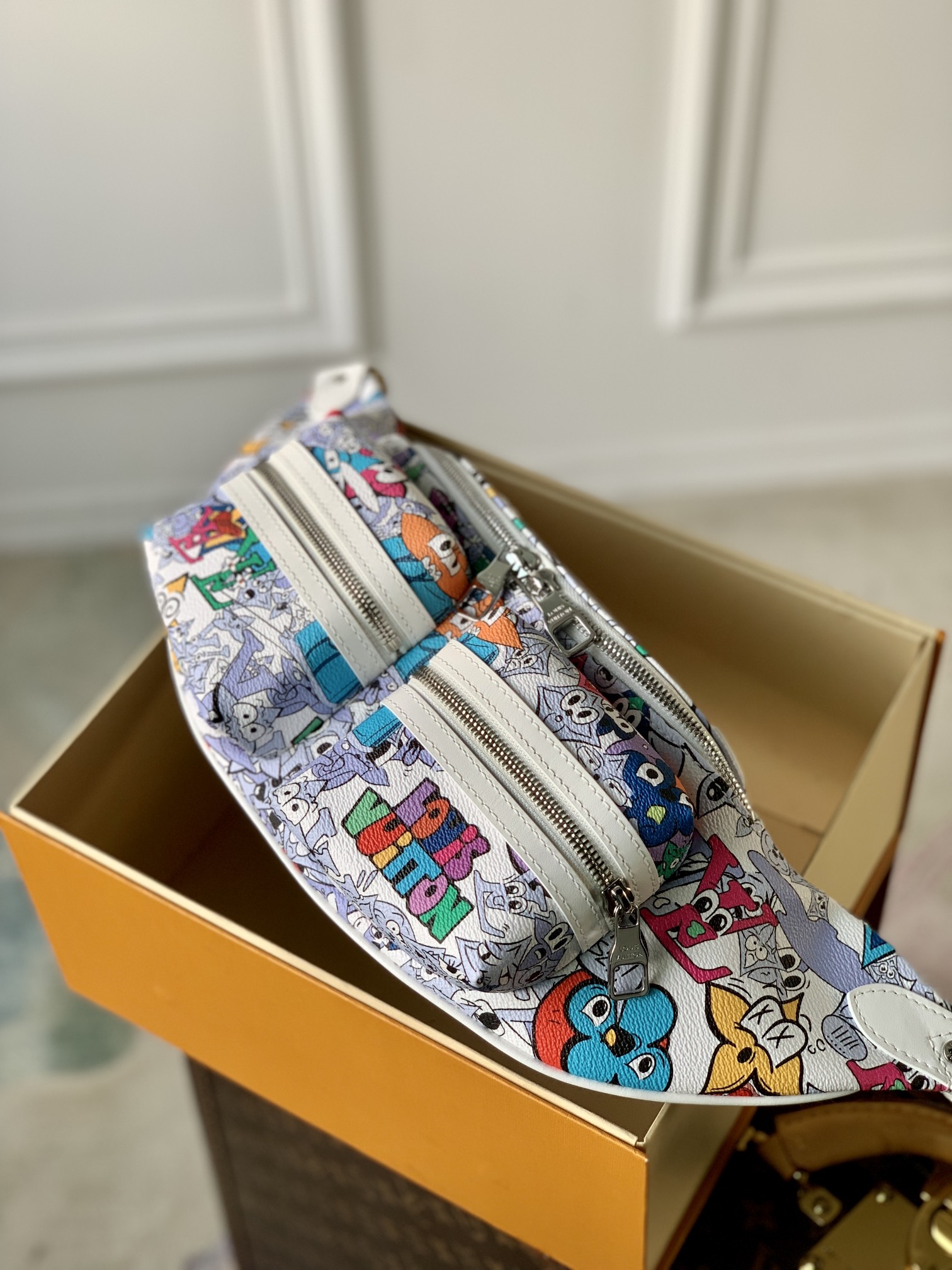 l0*is V*t0n bum bag-m21862-50*15.5 *4cm