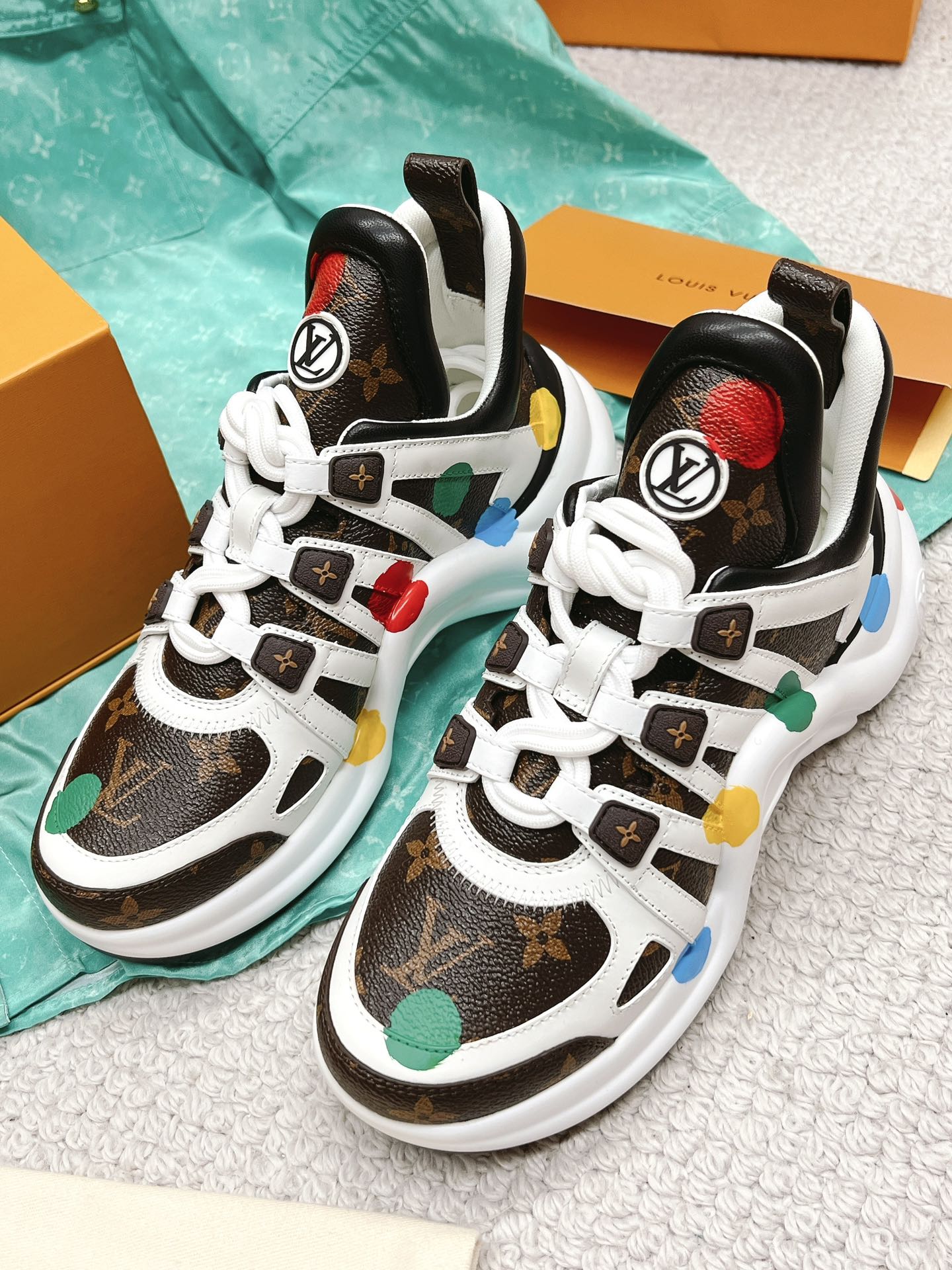 l0*is V*t0n archlight sneaker(eu35-41)