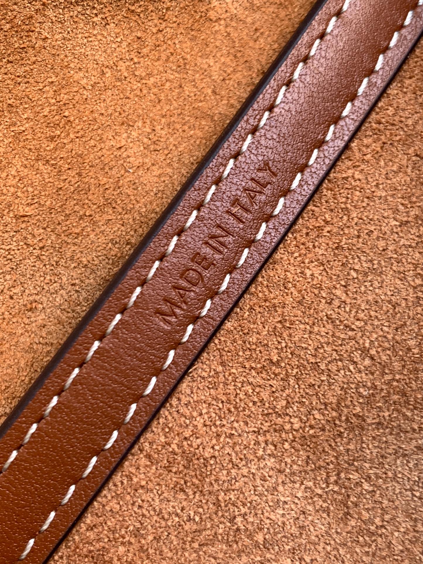 Ce**e 2023ss cuir triomphe bag-19.5 x 14 x 7cm