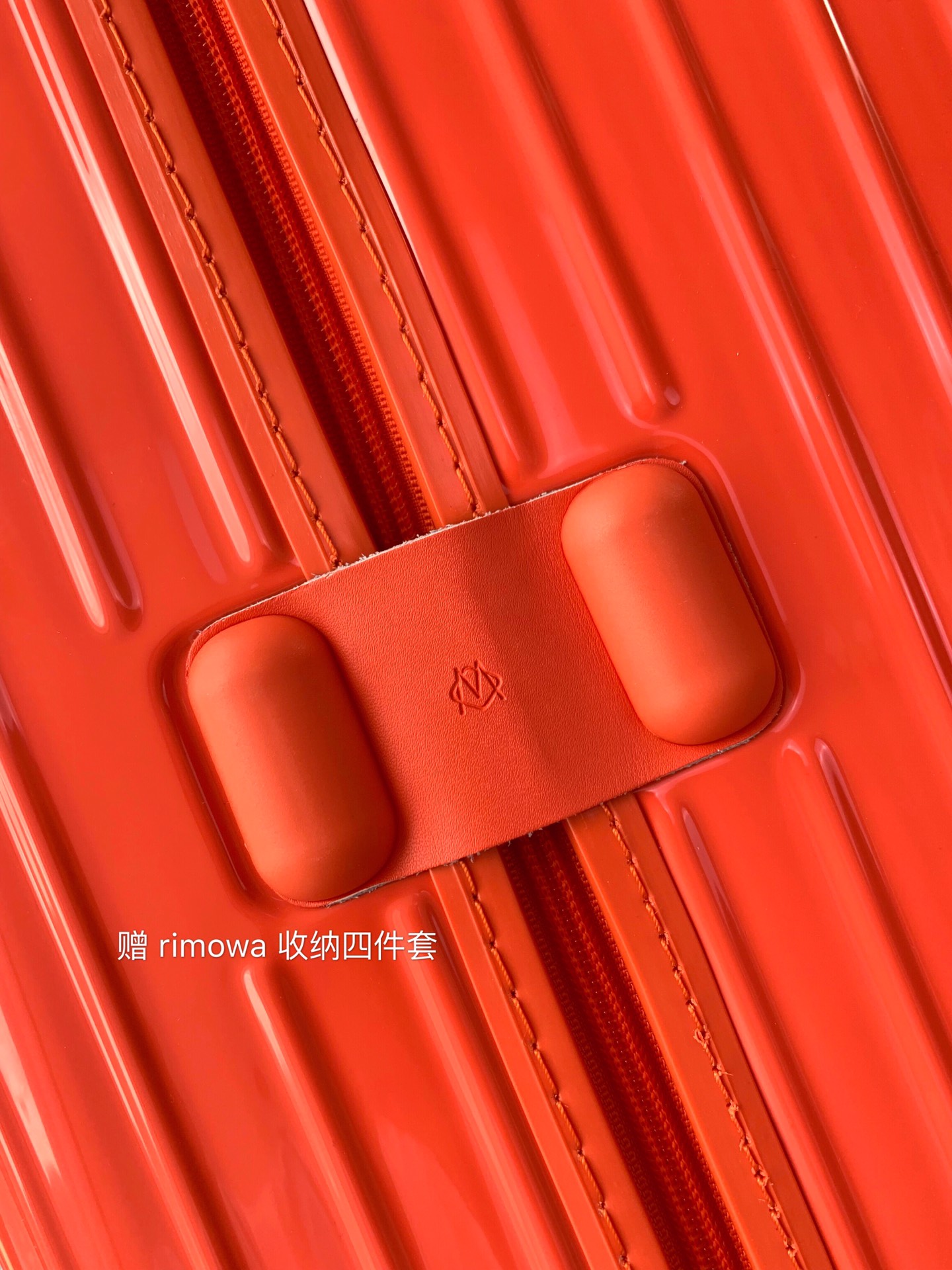 r1m0wa essential ttrunk plus lU*gage-‭29&31inch