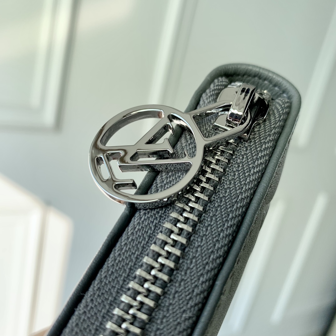 l0*is V*t0n zippy wallet m81763-19.5 10.5 2.5cm