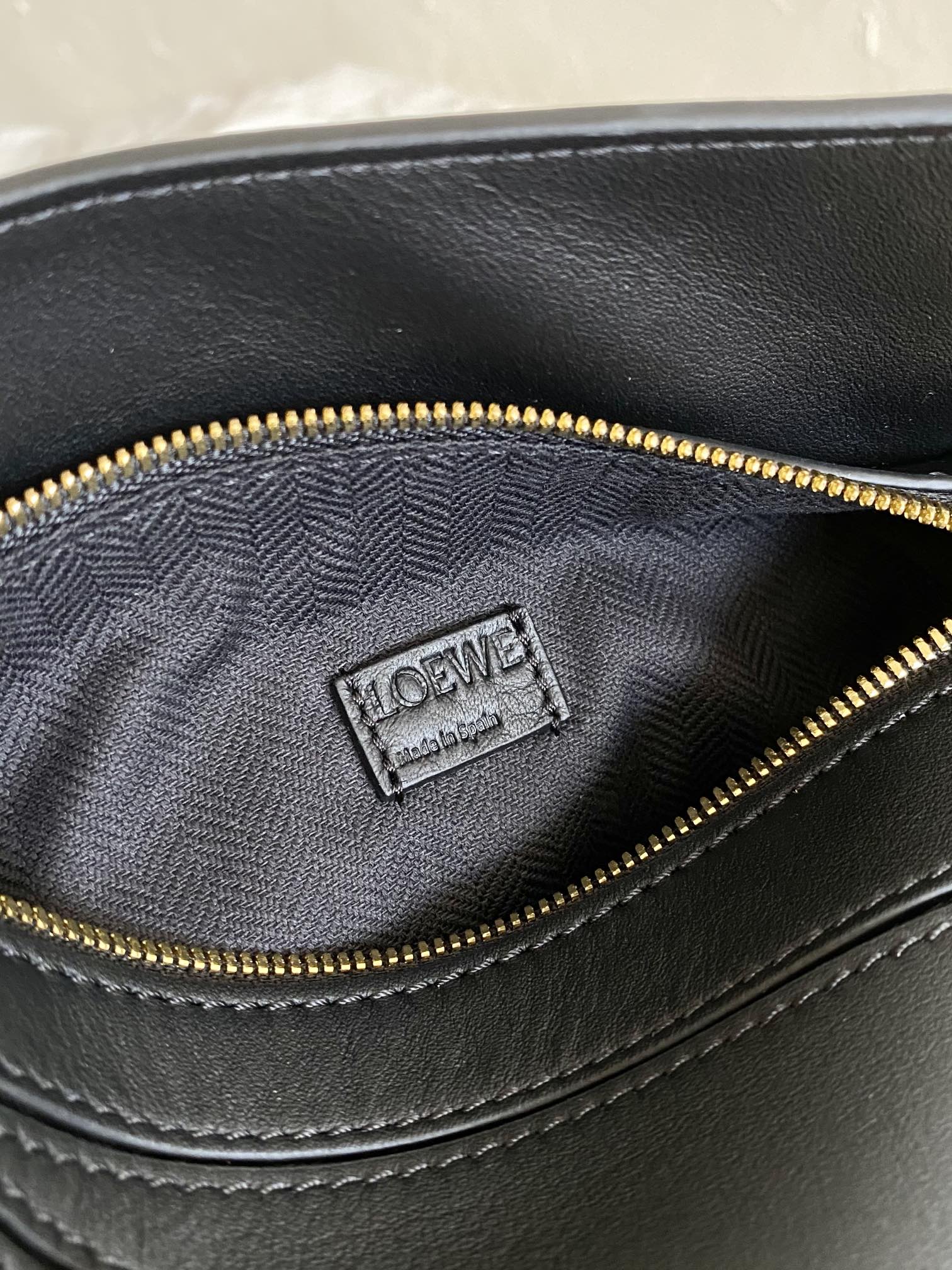 L0ew* puzzle mini bag-18*11*7.5cm