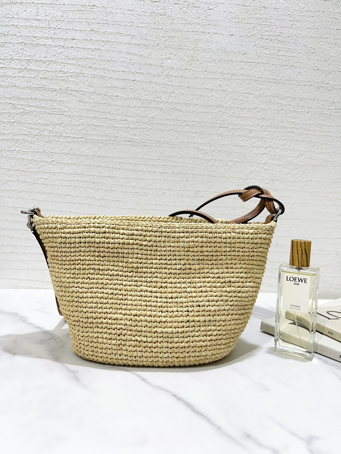 L0ew* pochette raffia bag-11*15.5*17.5cm