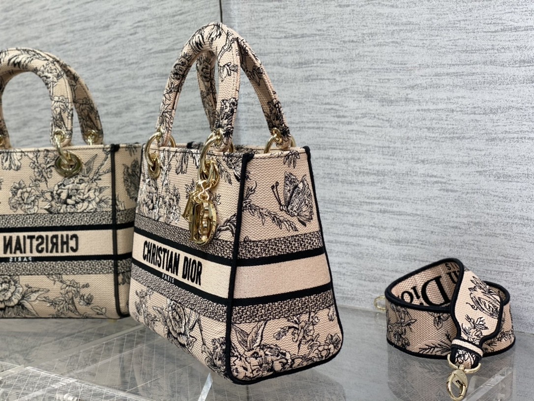 lady D*or handle bag-24cm