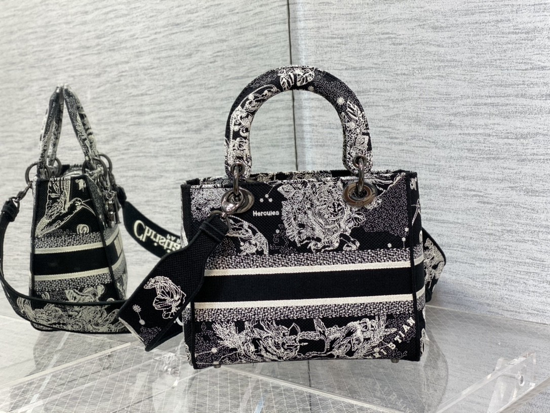 lady D*or handle bag-24cm