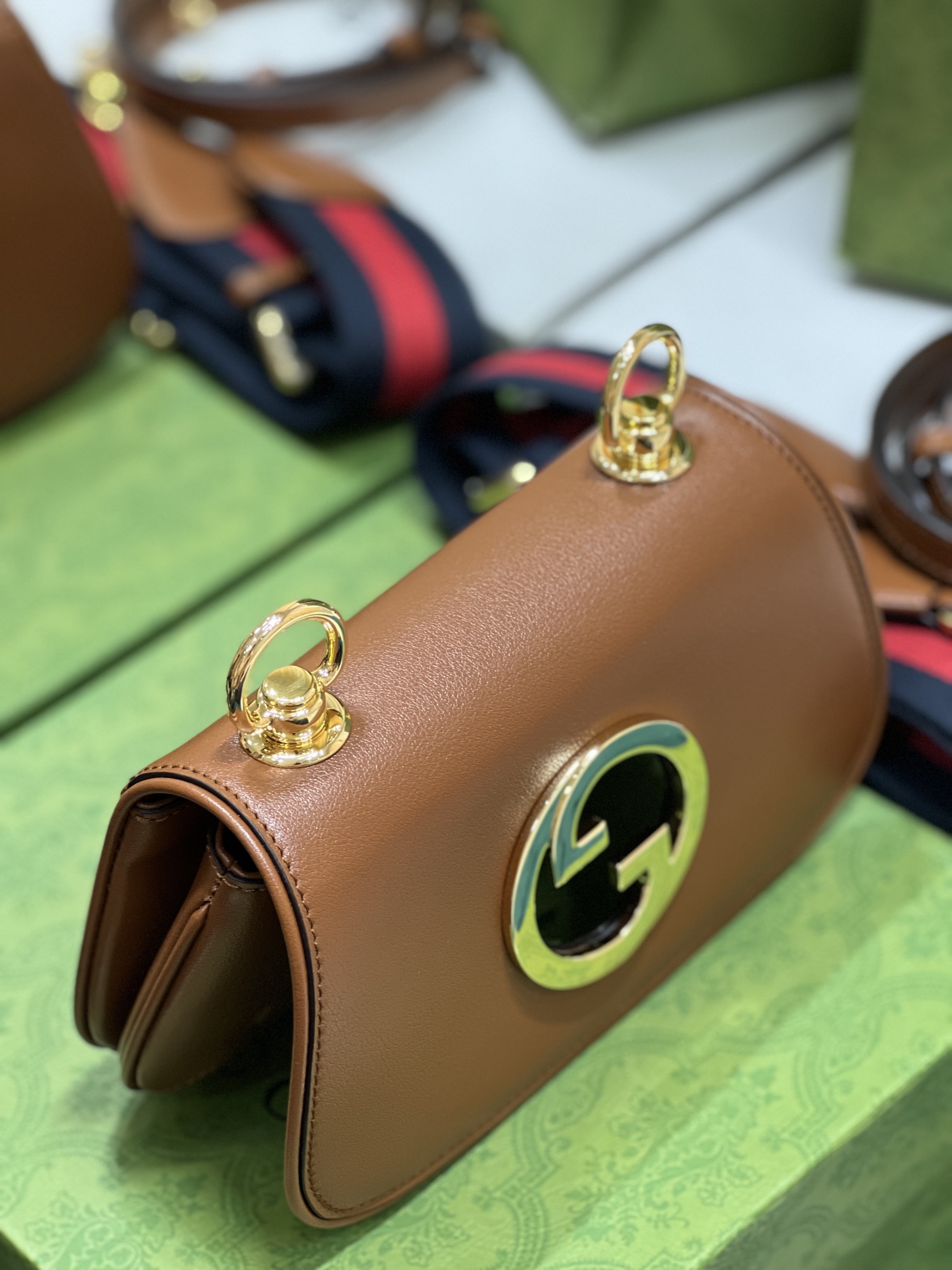 G*u*i blondie shoulder bag-22*13*5.5cm