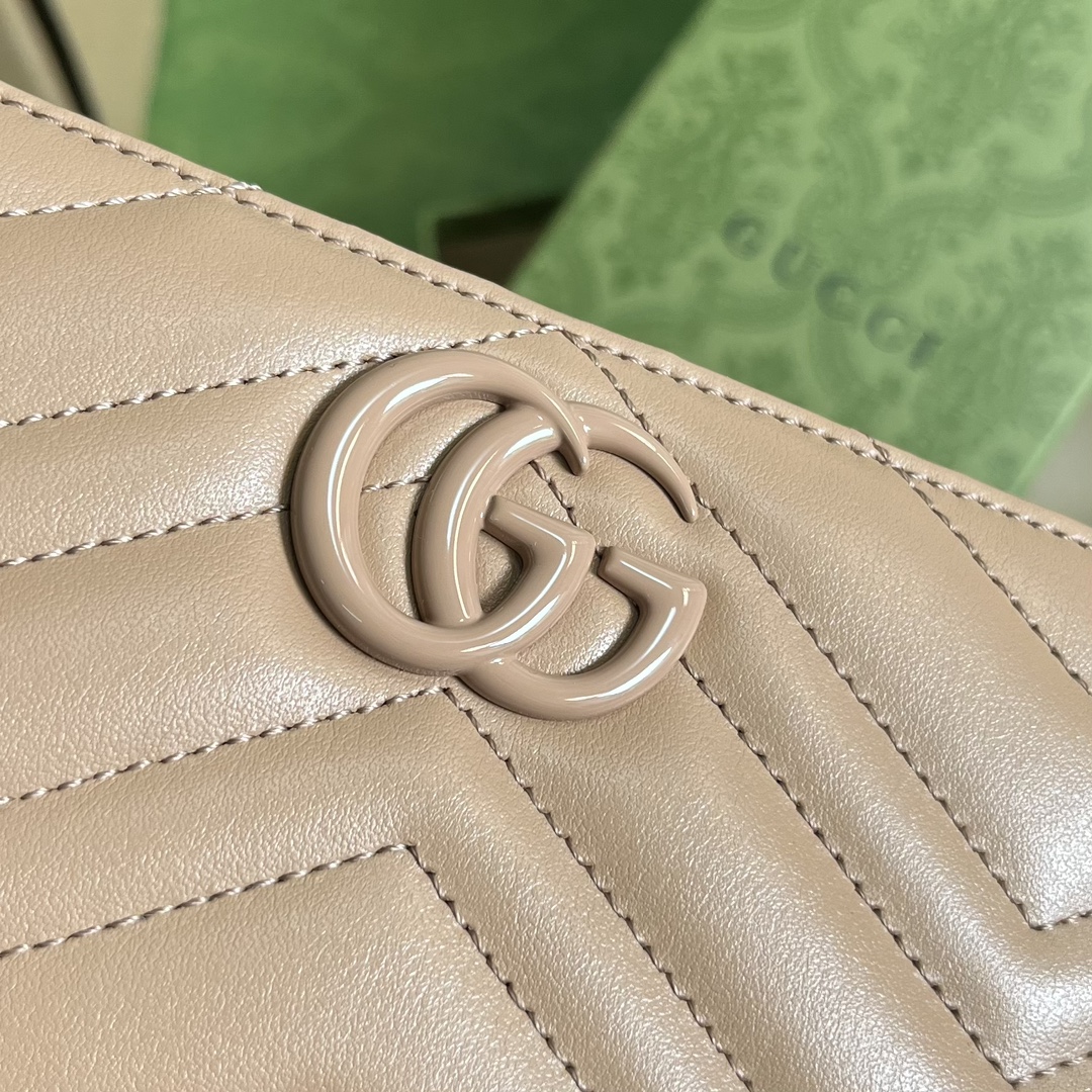 G*u*i wallet-19.5*11*3cm