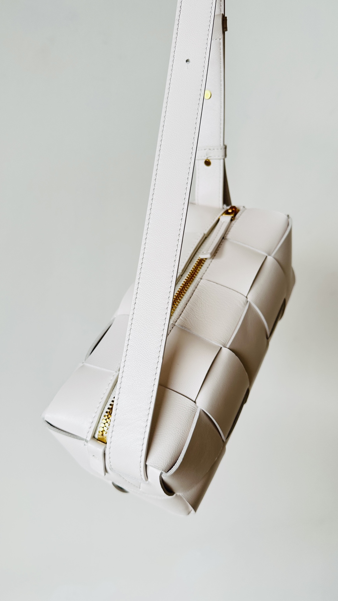 bo*te*ga ve*ne*ta bR1ck mini cassette bag-23.5*10*10cm