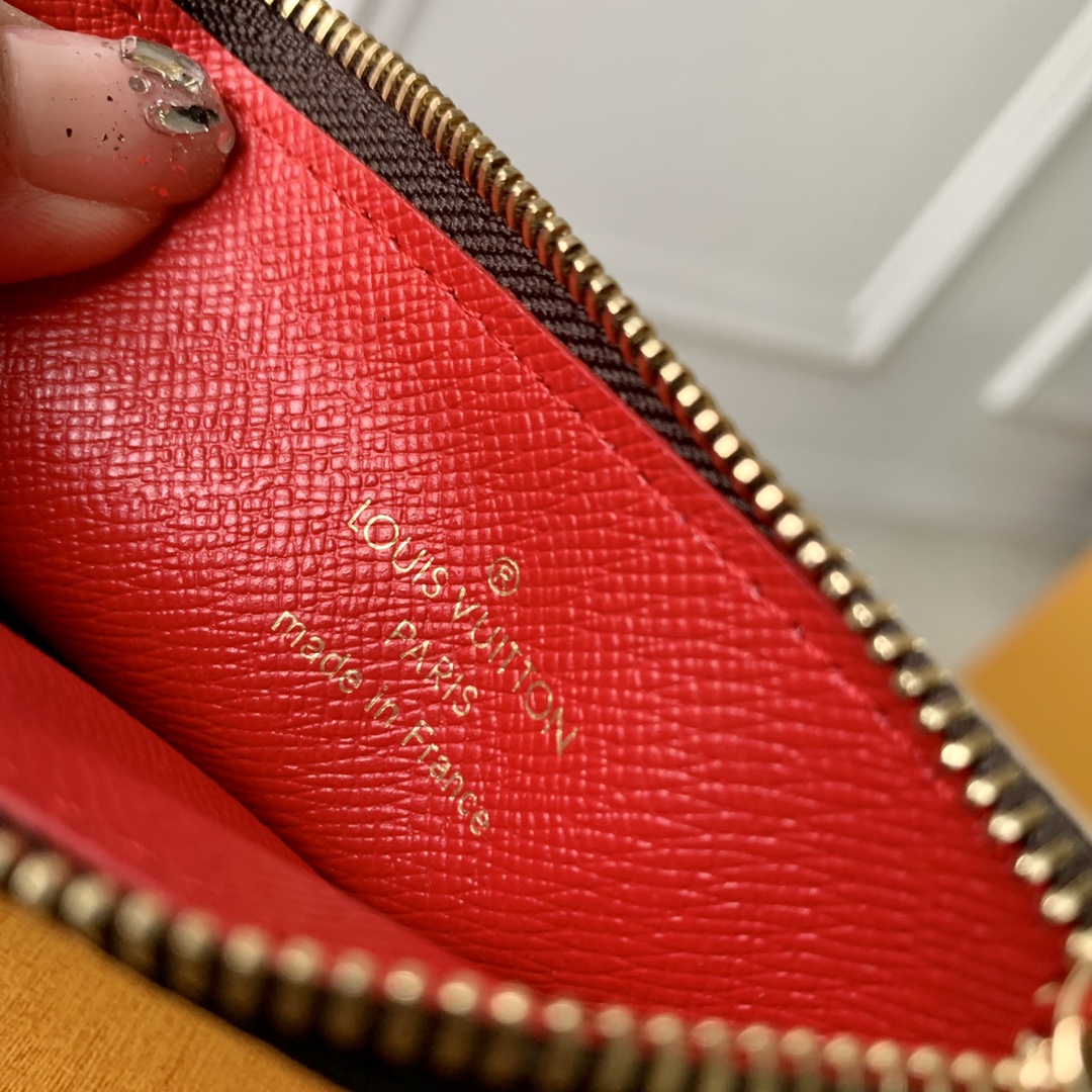 l0*is V*t0n wallet-m81881-12 x 8 x 0.8cm