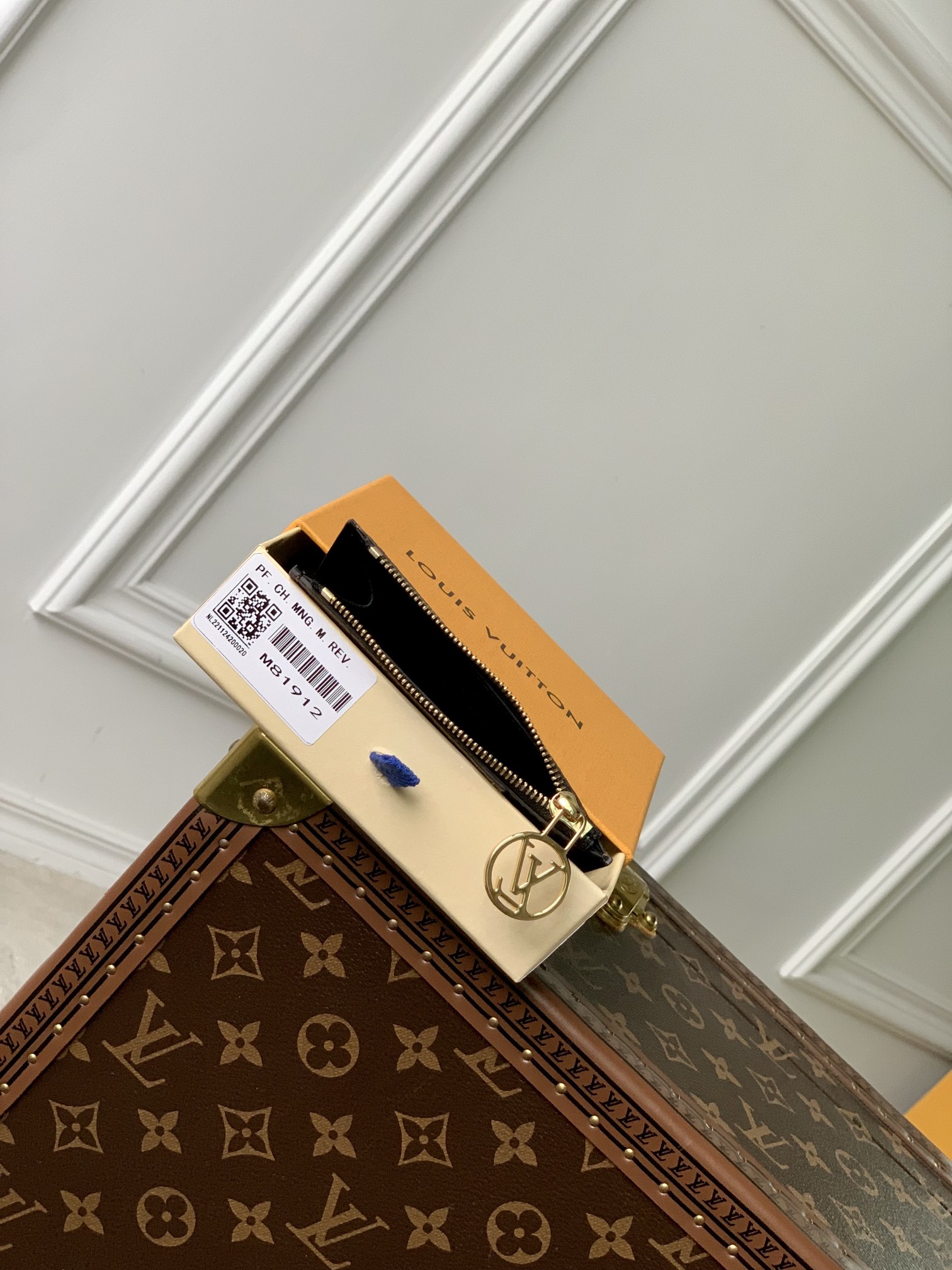 l0*is V*t0n wallet-m81881-12 x 8 x 0.8cm