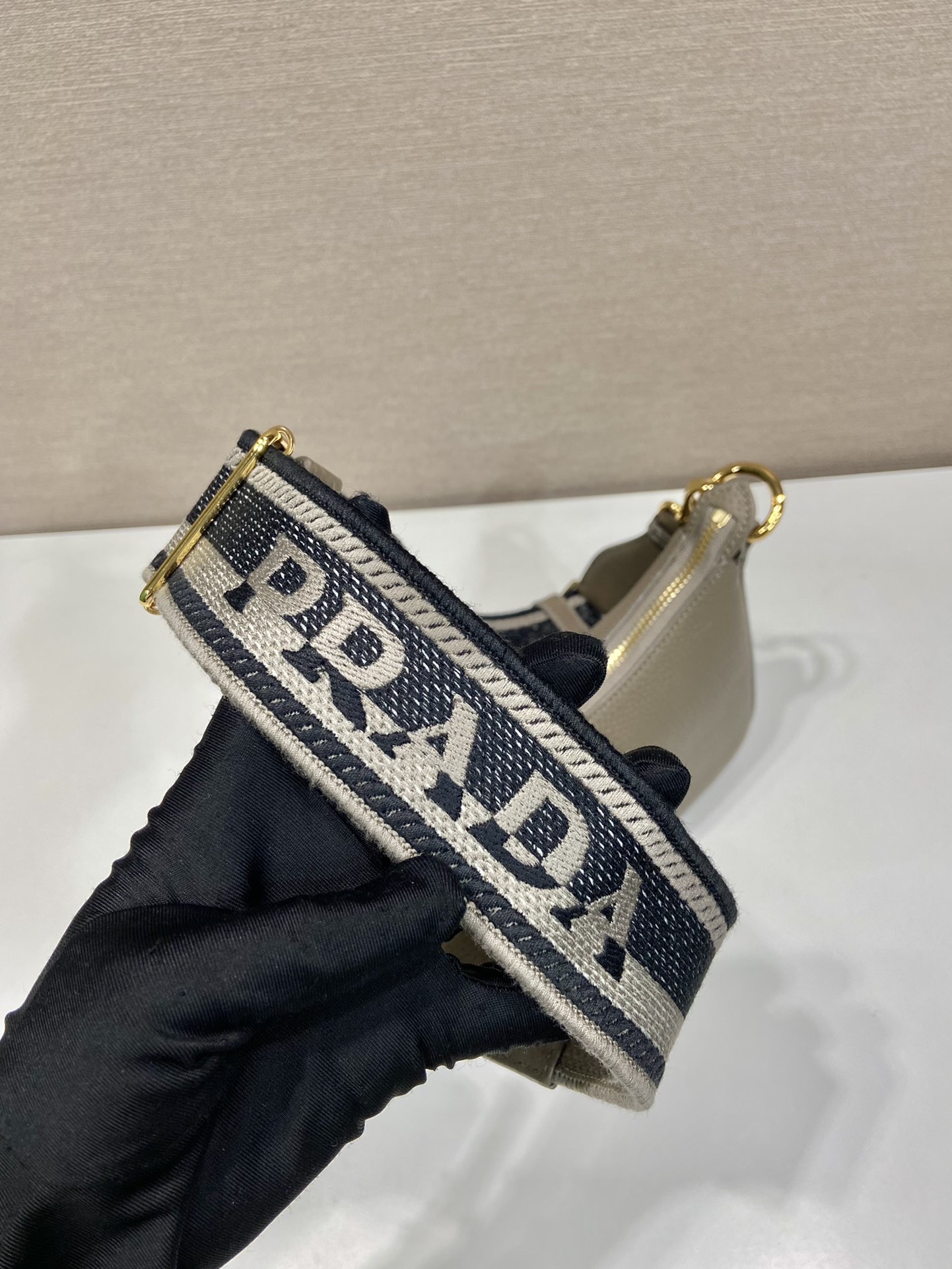 Pra*a 1bh193 tote-24*18*6cm