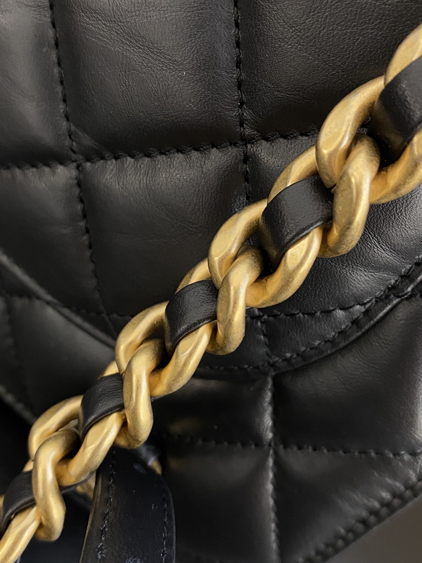 Ch@nel Mailman Shoulder Bag-25*22*6CM