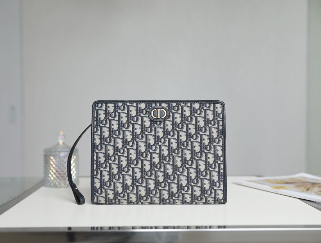 D*or pouch- 26×19.5×7cm