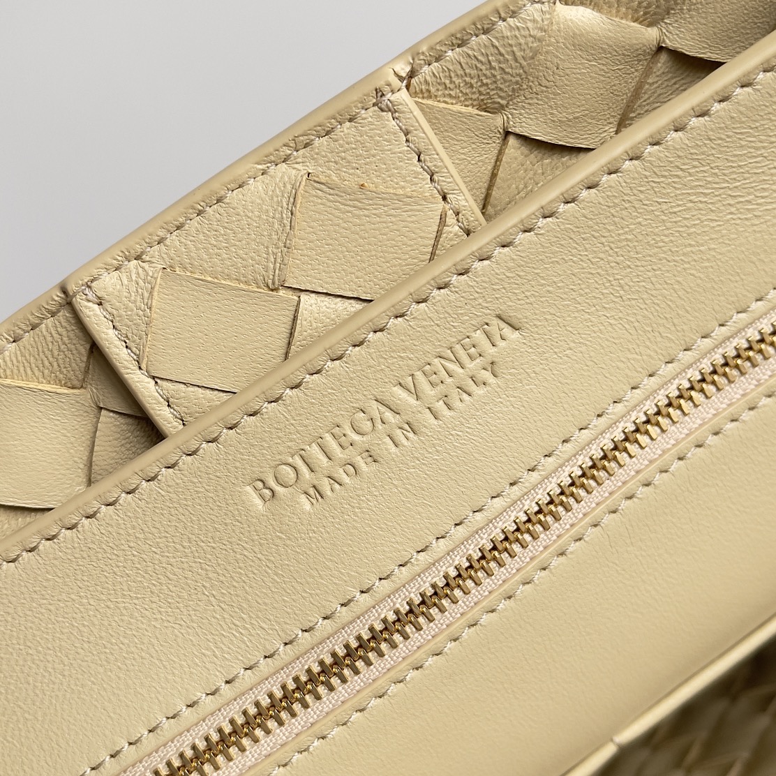 bo*te*ga Ve*ne*ta andiamo-32*24*12cm