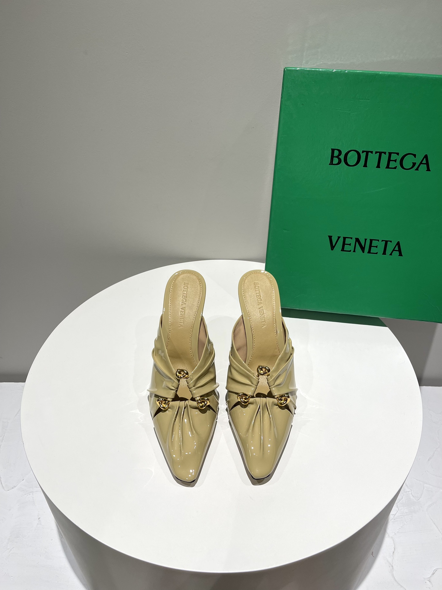bo*te*ga Ve*ne*ta sandals-5cm