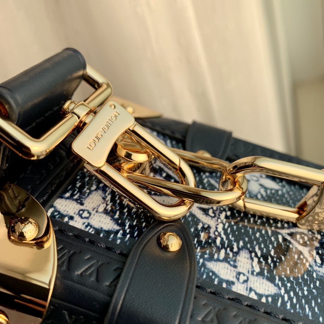 l0*is V*t0n side trunk pm- m22944-21×14×6cm