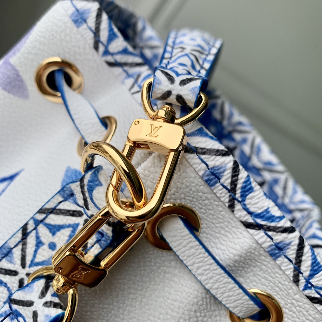 l0*is V*t0n nano noé-13*16*10cm