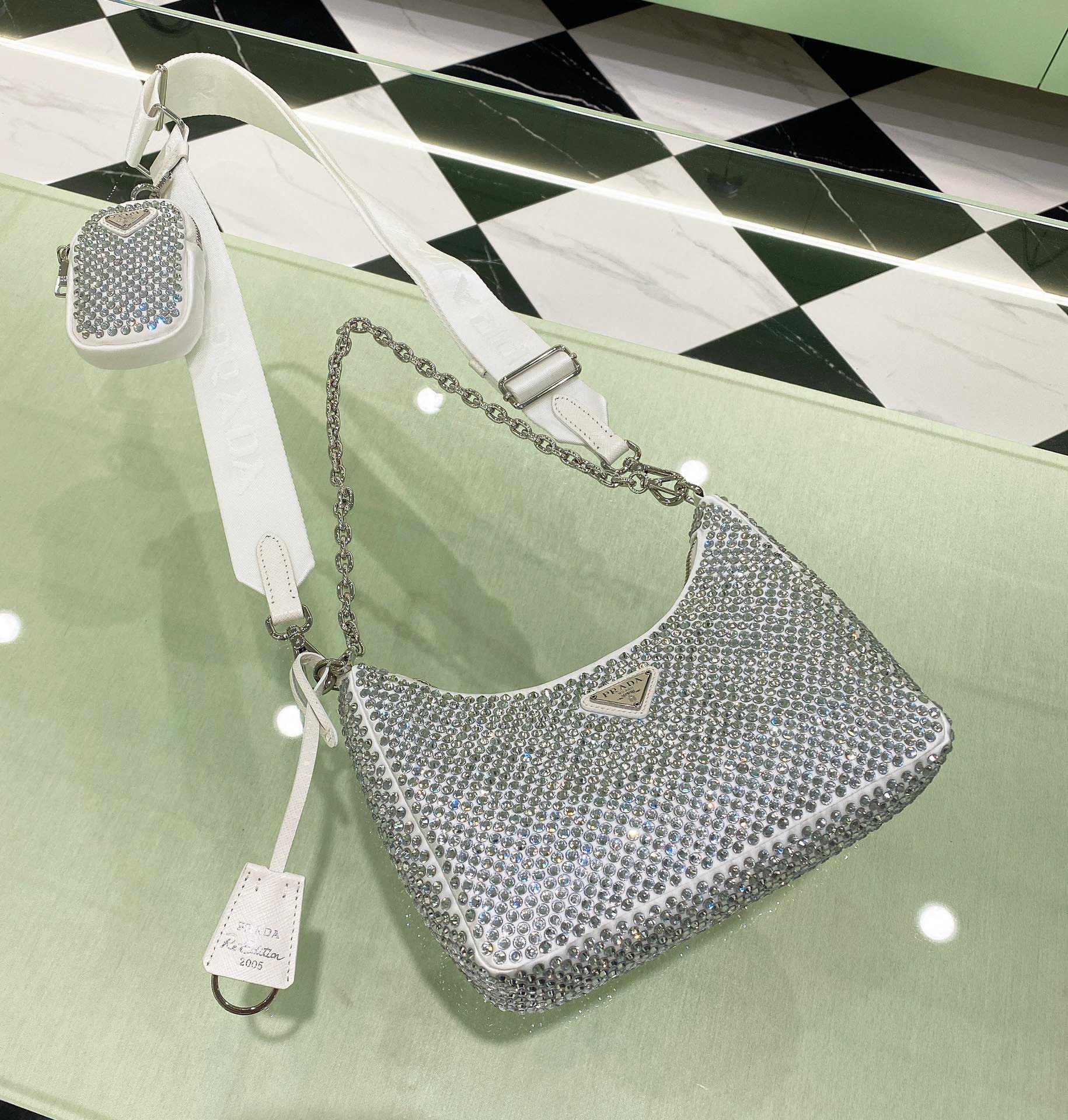 Pra*a re-edition bag-22*15*6.5cm