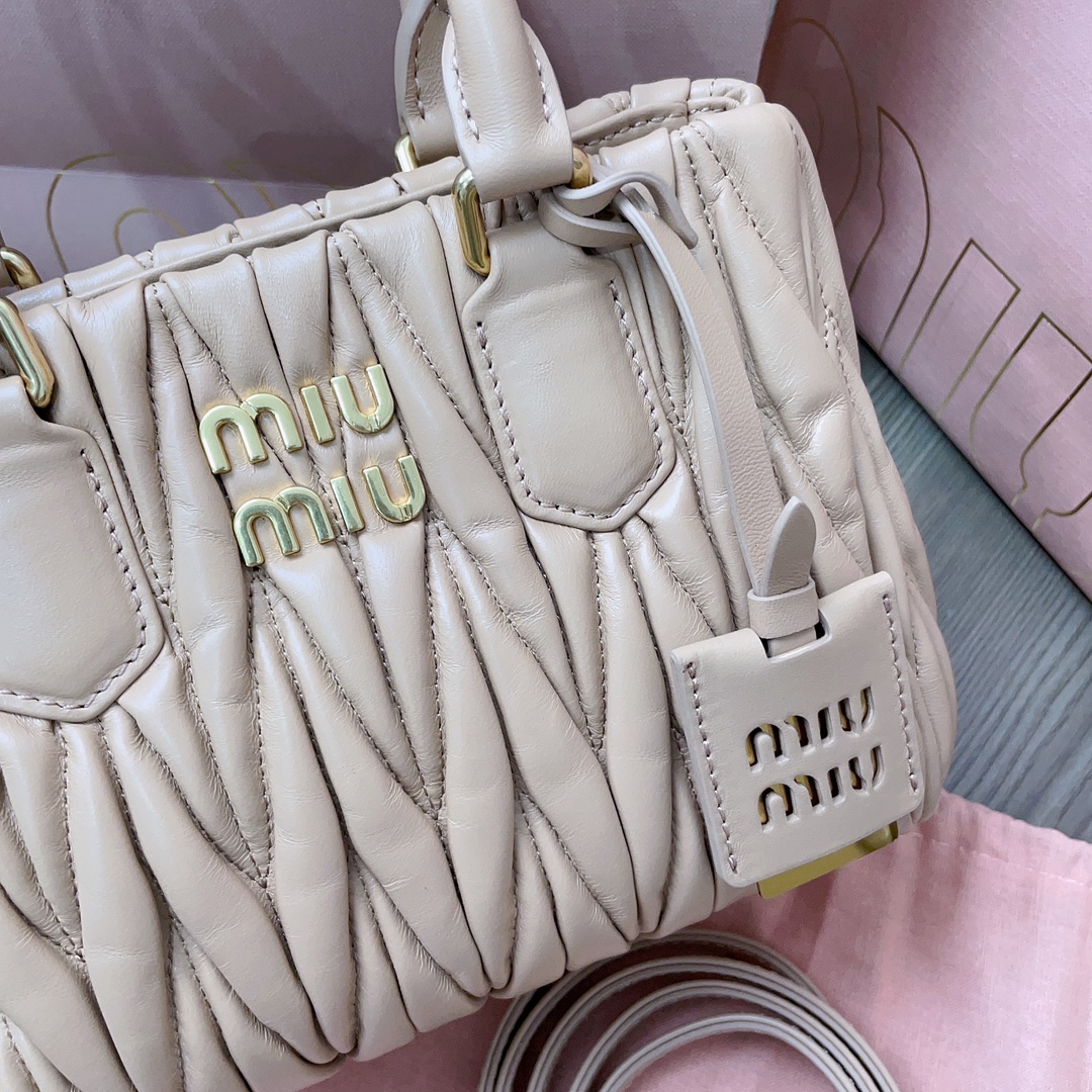 M*um*u tote-20 x16 x11cm