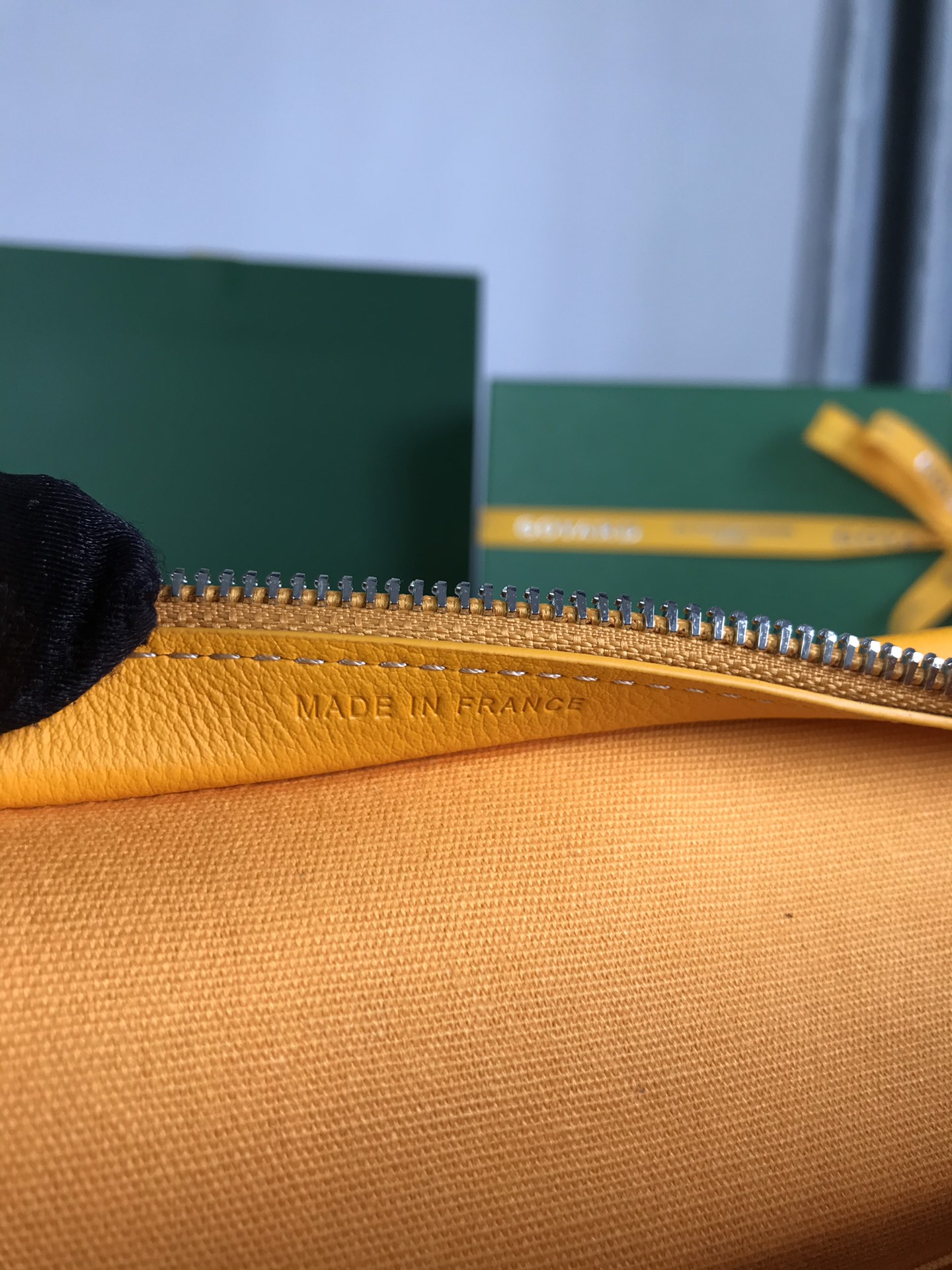 Go*ard toiletry bag-30x23×7.5cm